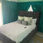 Plus234 Apartment